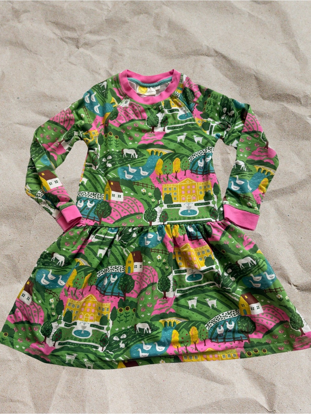 Mini Boden Girls 8-9Y Scenic Countryside Farm Print Long Sleeve Dress Pink Green